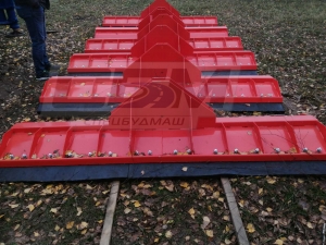 ПрАТ "Спецбудмаш" пропонує відвали вітчизняного виробництва для тракторів МТЗ